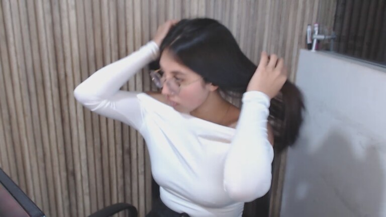 DiazMia_s's Streamate show and profile