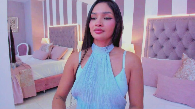 AuraClark's Streamate show and profile