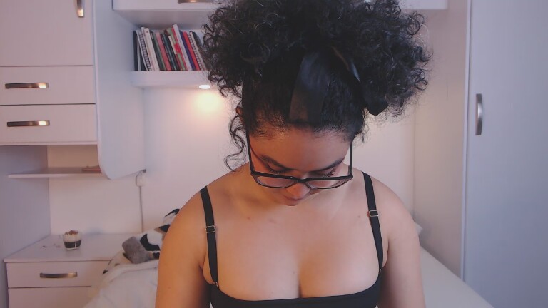 MartinaRuis's Streamate show and profile