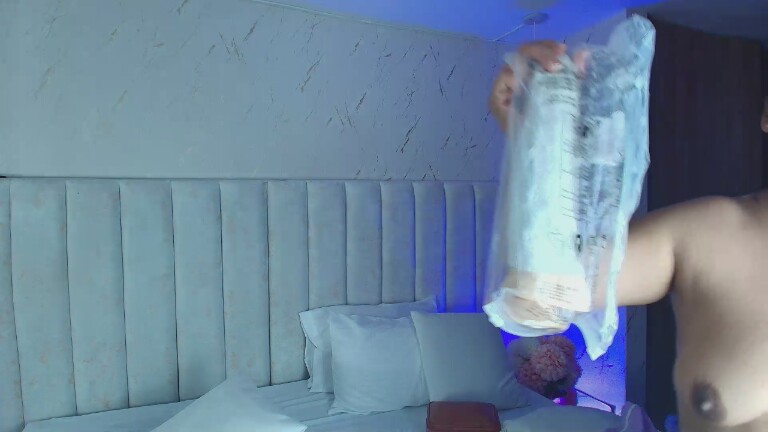 BETTY_BOOGB's Streamate show and profile