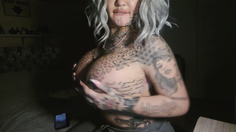 CandyApplesxXx's Streamate show and profile