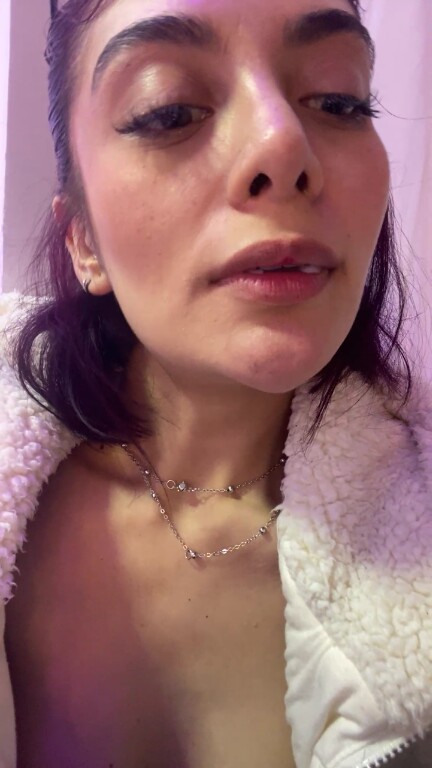 BrianaWells's Streamate show and profile