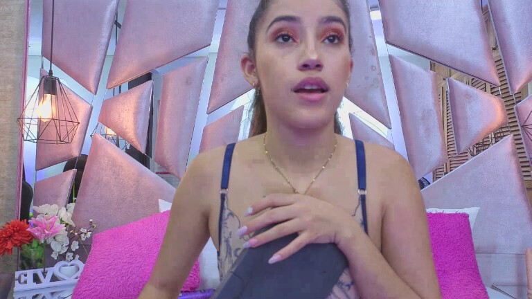 AbbyBenet's Streamate show and profile