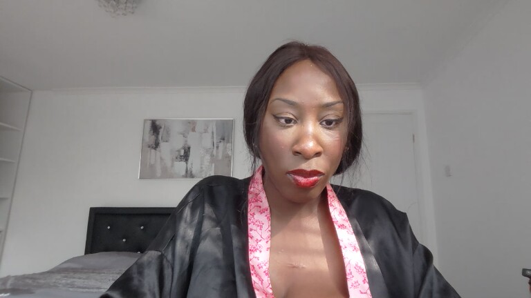 EnglishGoddessDestinyBlack's Streamate show and profile