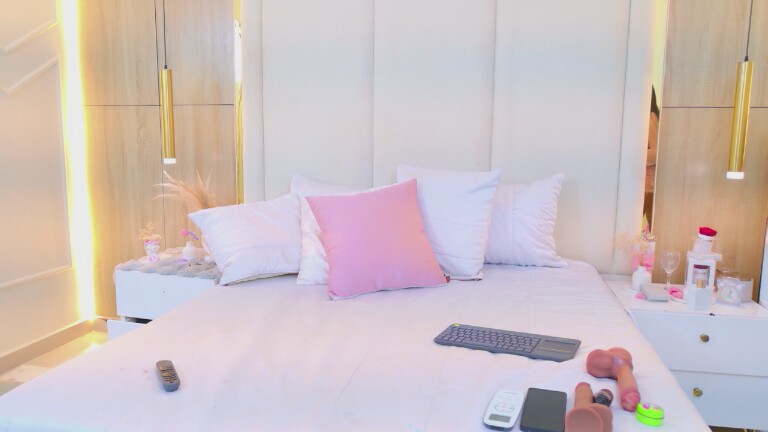 SeleneJades's Streamate show and profile