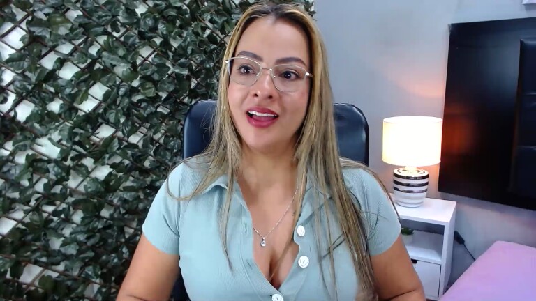 Laureen_Steele's Streamate show and profile