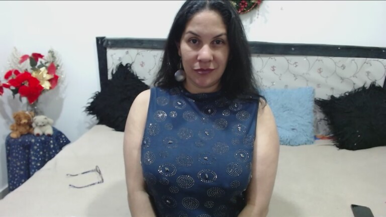 Roraimawills's Streamate show and profile