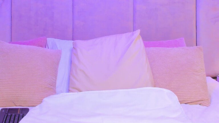 VenusMillan's Streamate show and profile