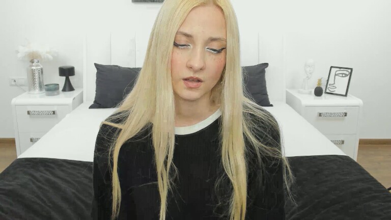 PinkAngelll's Streamate show and profile