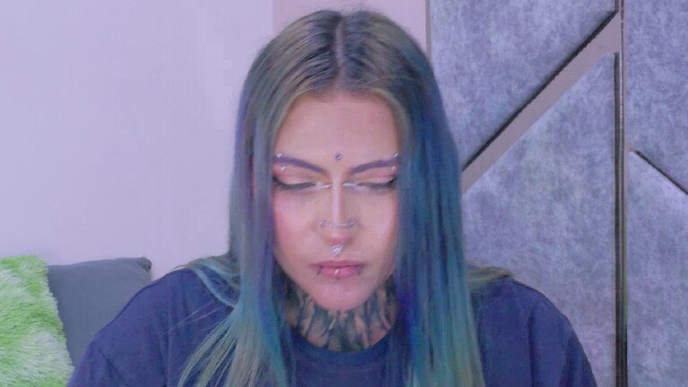 MALORYGREY's Streamate show and profile