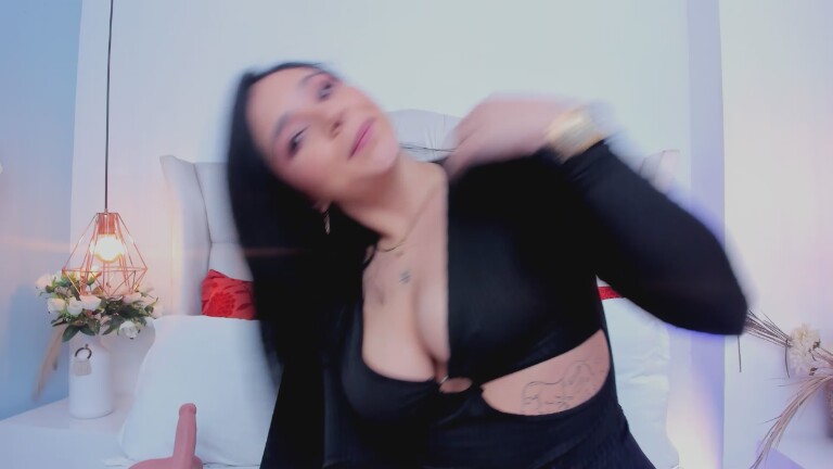 StephanieRamirez's Streamate show and profile