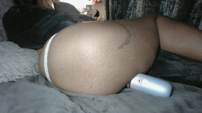 Bronze_goddess's Streamate show and profile