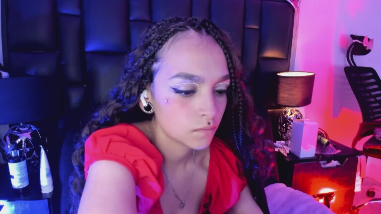 MarietteJones's Streamate show and profile