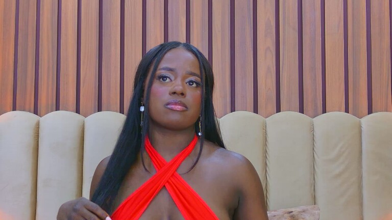 EmmyMonroe's Streamate show and profile