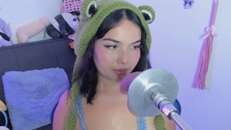 Lillykinky's Streamate show and profile