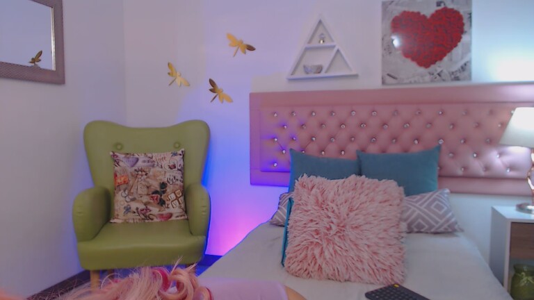 MaryMilan's Streamate show and profile