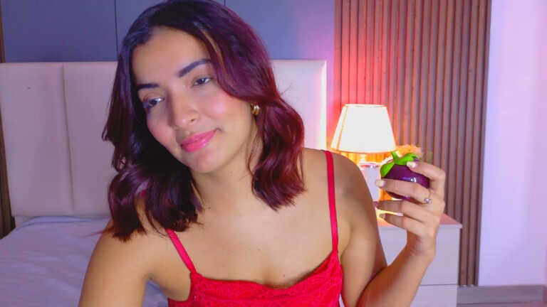 RafaellaCaruso's Streamate show and profile