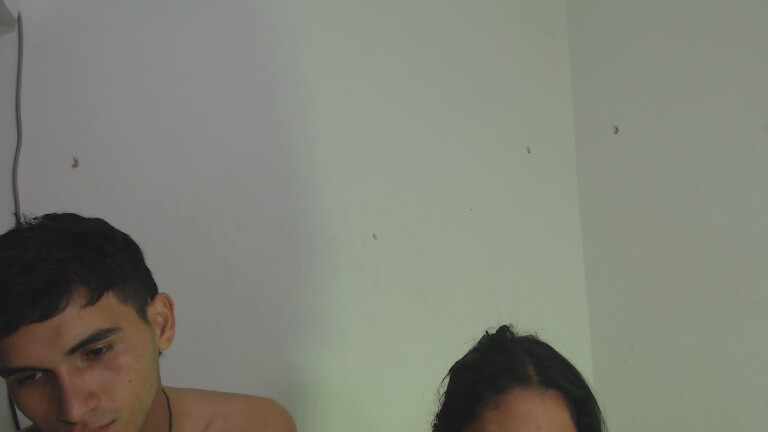 Kalifa_h's Streamate show and profile