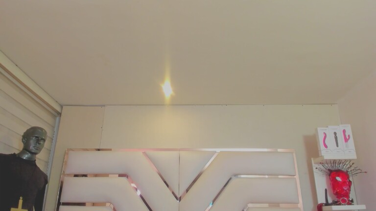 NikolleWilliams's Streamate show and profile