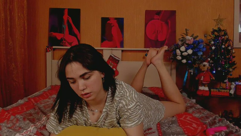 GlamNova's Streamate show and profile