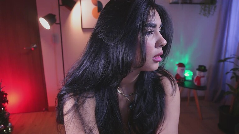 IsabellaaDiior's Streamate show and profile