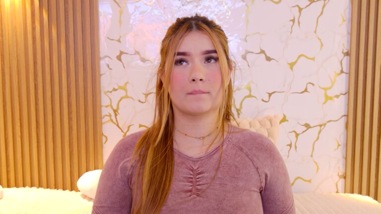 MartinaaRoss's Streamate show and profile