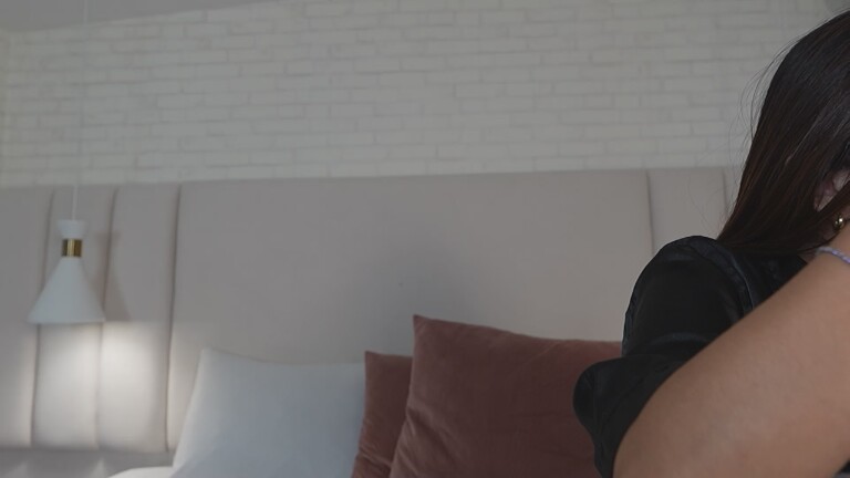 VictoriaJoliegb's Streamate show and profile