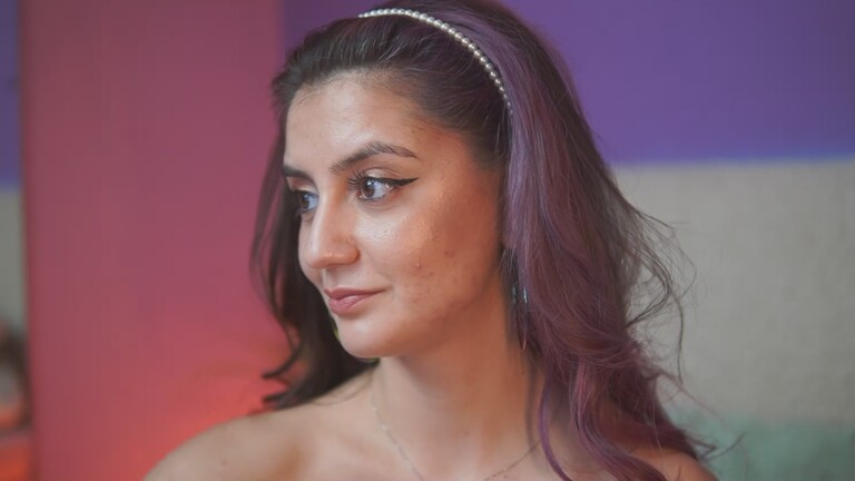 SabrinaHope's Streamate show and profile