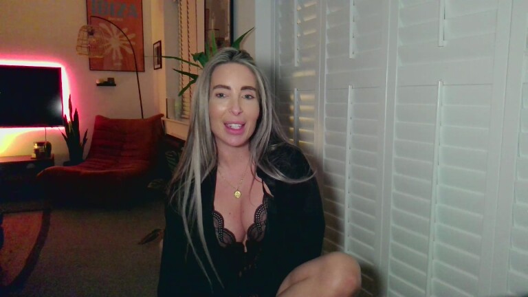 Femdomdixon's Streamate show and profile