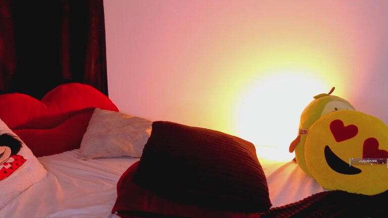 piaf_cute's Streamate show and profile