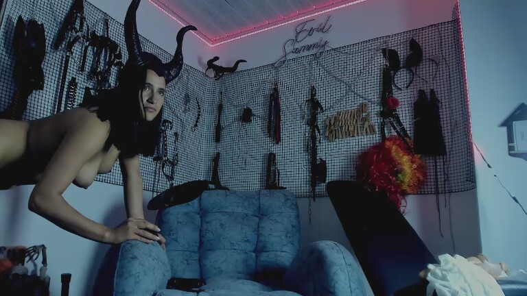 Evil_samyy's Streamate show and profile