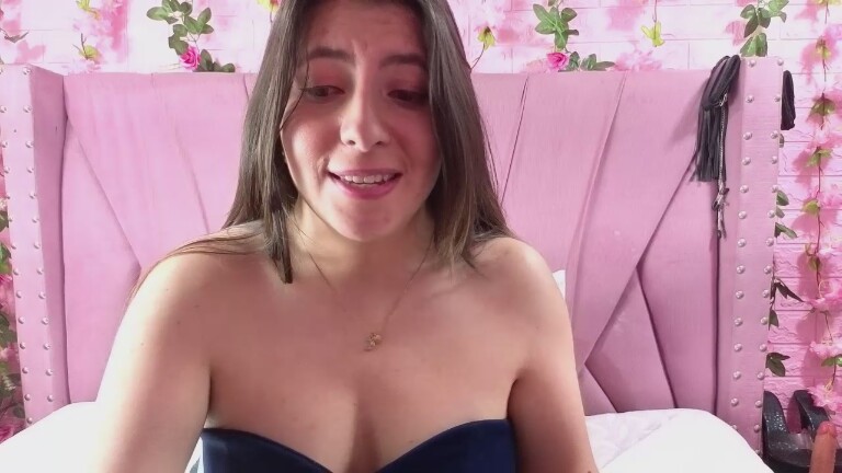 EmberCooper's Streamate show and profile