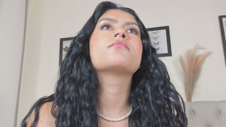 Daphnegb's Streamate show and profile