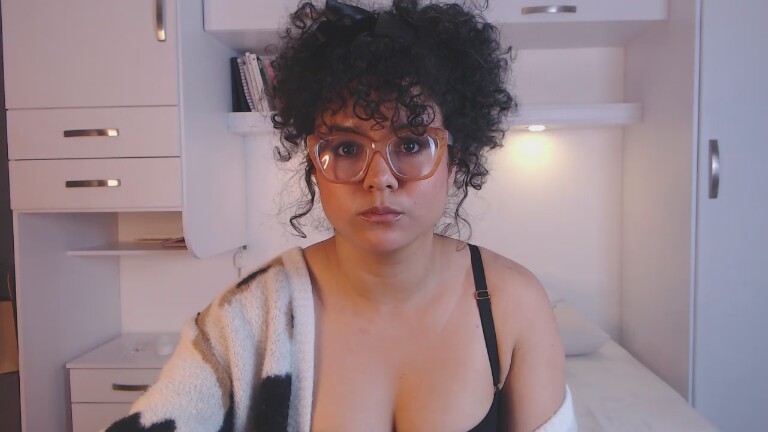 MartinaRuis's Streamate show and profile