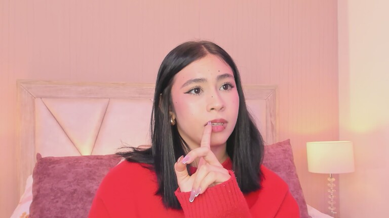 SophiaColinns's Streamate show and profile