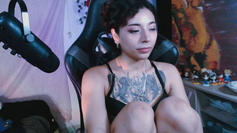 Jaade18's Streamate show and profile