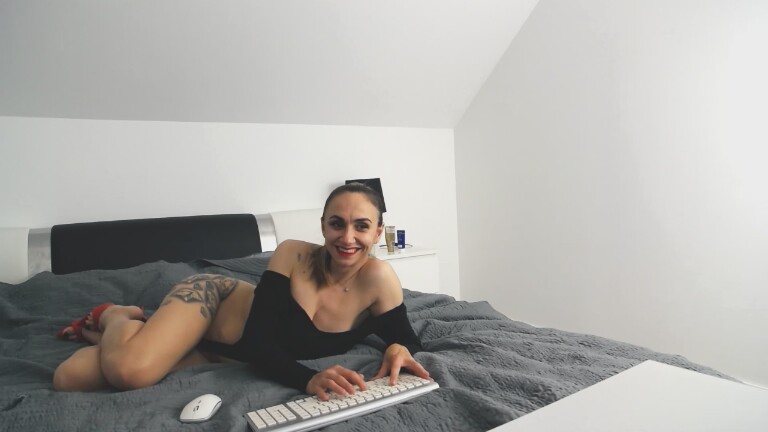 ArabianMalikah's Streamate show and profile