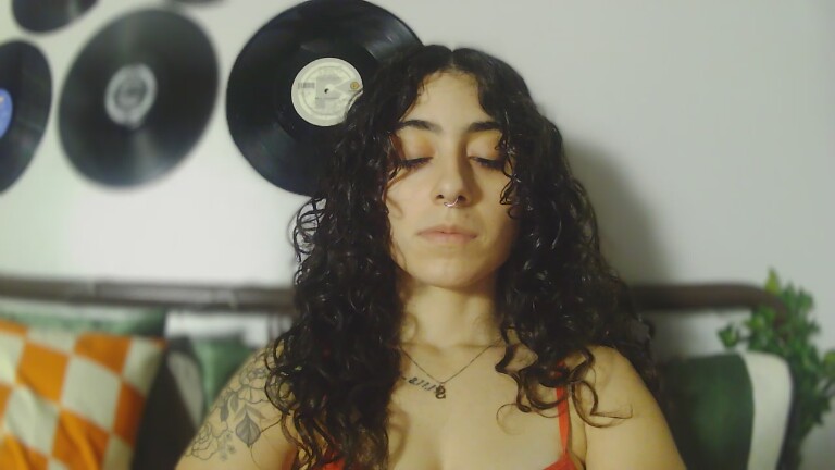 Valeriarose53's Streamate show and profile