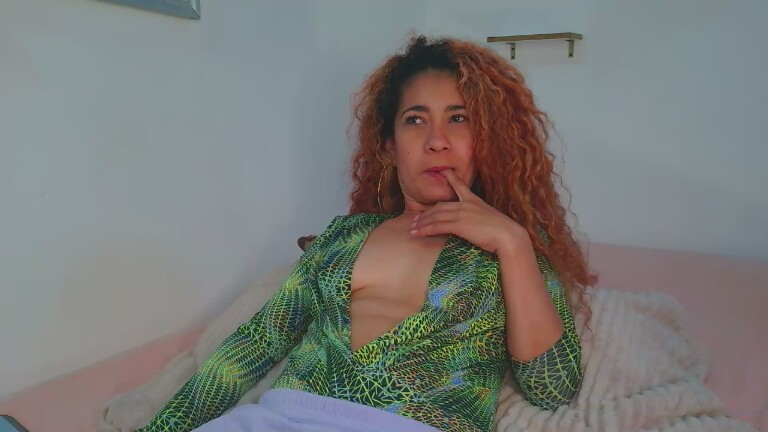 Canelamadrid's Streamate show and profile