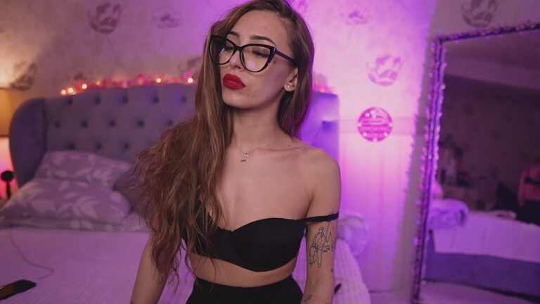 Anya_Sky's Streamate show and profile