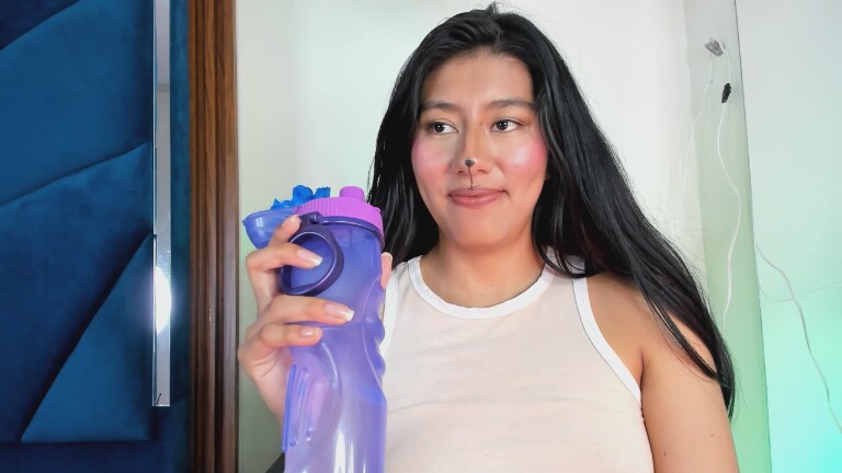 CarlyCarla's Streamate show and profile