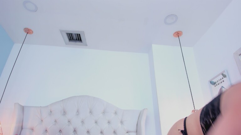 StephanieRamirez's Streamate show and profile