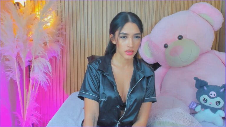 HemmaThompsonn's Streamate show and profile