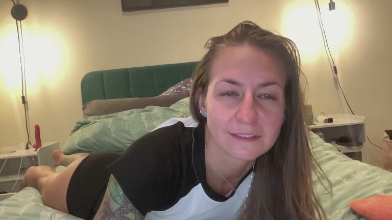 Beebeefitgirl's Streamate show and profile