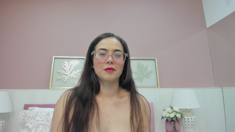 AliPeeks's Streamate show and profile