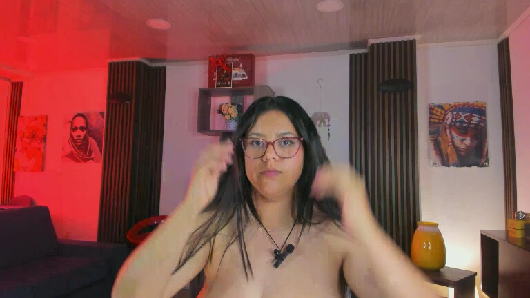 Naiarahh's Streamate show and profile