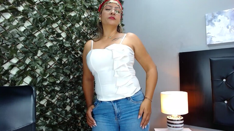 Laureen_Steele's Streamate show and profile