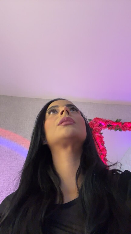 DanielaLorens's Streamate show and profile