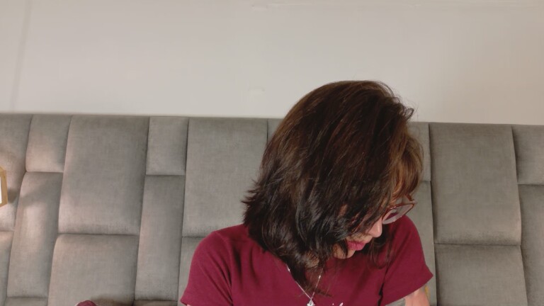 Isabella_Stewart's Streamate show and profile