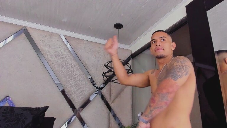 DamianReyes's Streamate show and profile